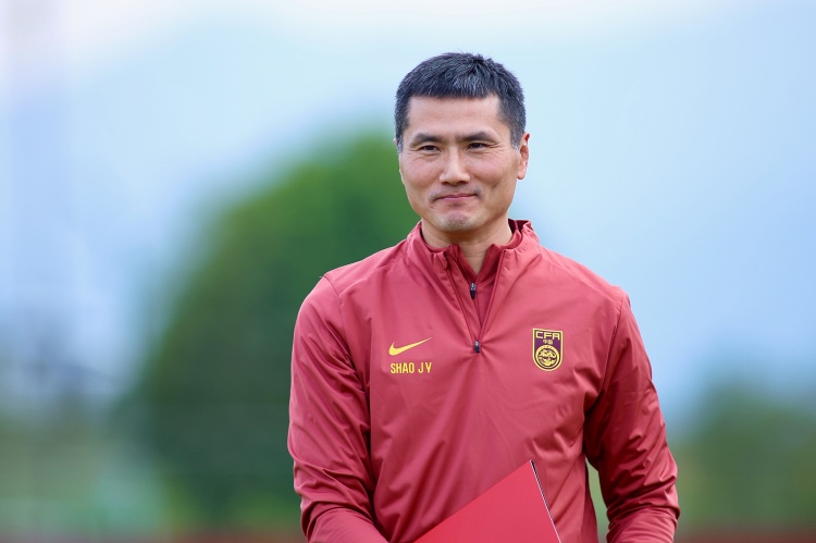 足球篮球比分-博主：国足结束海外拉练于今天下午抵达北京